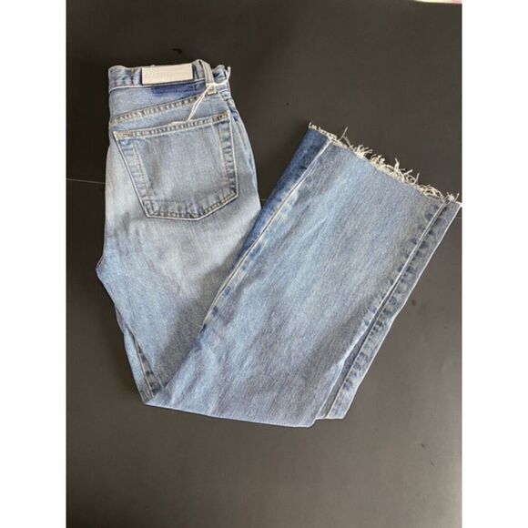 NEW RE/DONE Vintage High Rise Crop Flare Jeans Lt Wash w/ Dark Inset Size 24 - Picture 2 of 11